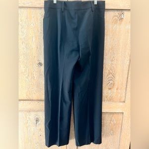 Armani Collezioni women’s black dress pants - Size 6 US/ 42 European